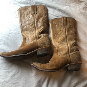 ACME boots